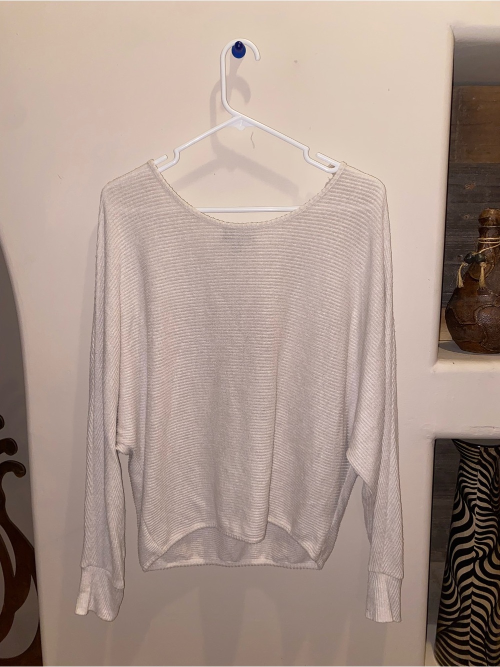 Women's White Ribbed Scoop Neck Sweater - Cream